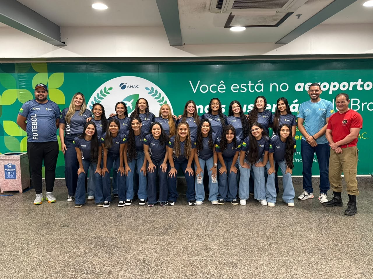 Colégio Militar Dom Pedro II chega em PE para disputa do futebol feminino nos JEB's Sub-18