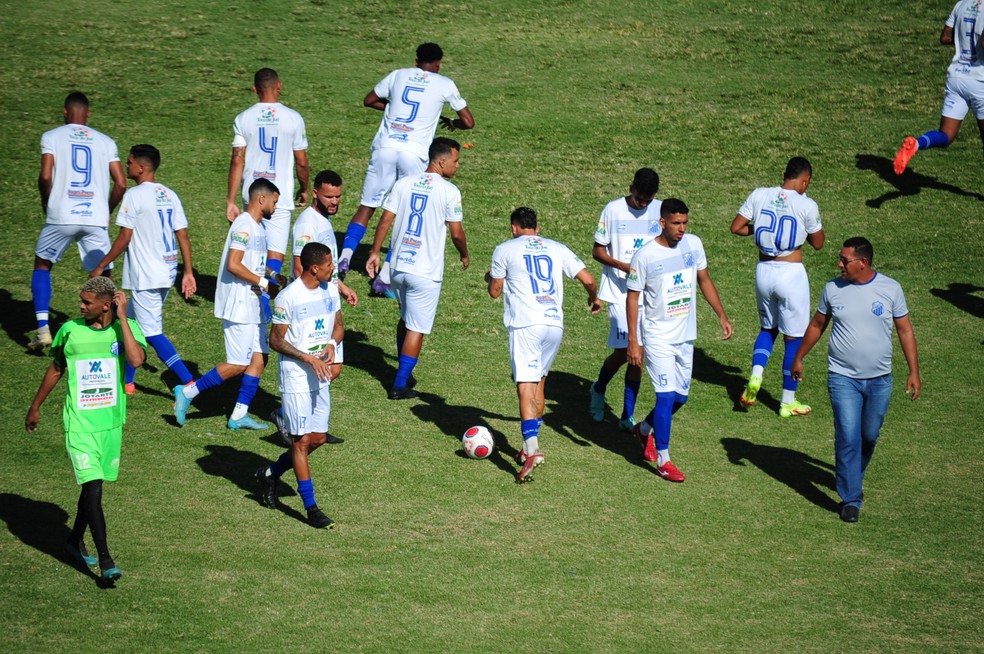 Futebol no JC: Bari 4 x 1 Modena, Série B Itália, 17ª Rodada