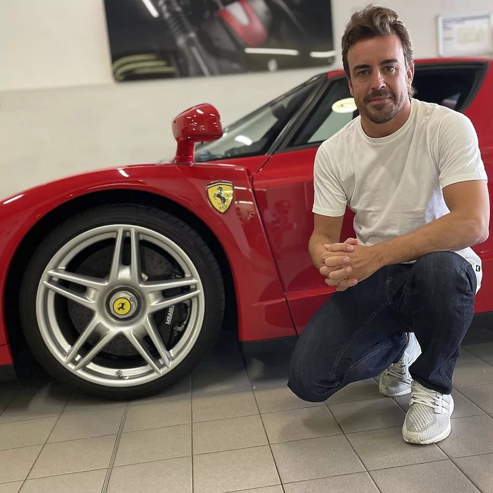 Fernando Alonso vendeu Ferrari Enzo em leilão por mais de R$ 28 milhões — Foto: Divulgação/Monaco Car Auctions