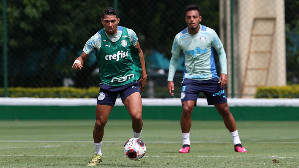 Rival do Corinthians na Sul-Americana treina no CT do Palmeiras; titulares  definidos