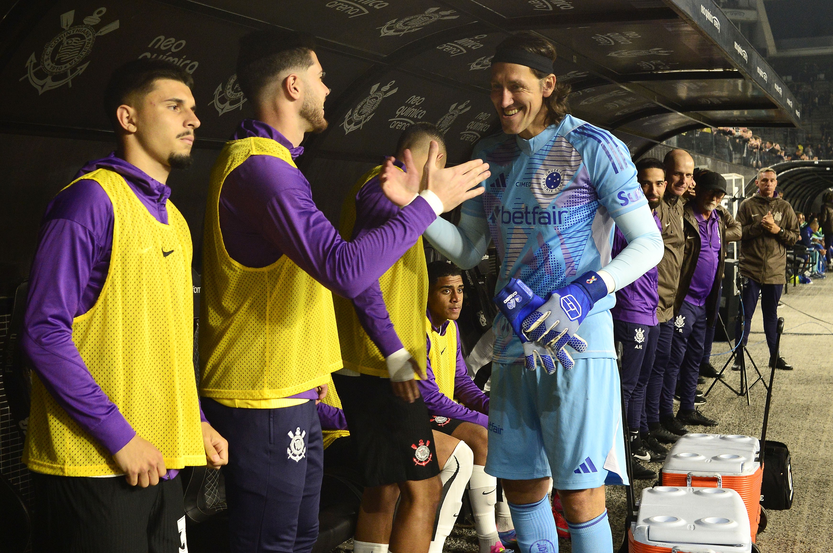 Cássio descreve reencontro com Corinthians: 