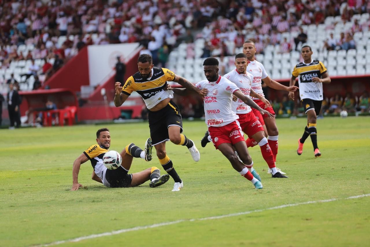 Criciúma sofre virada do CRB e perde por 2 a 1 pela Série B