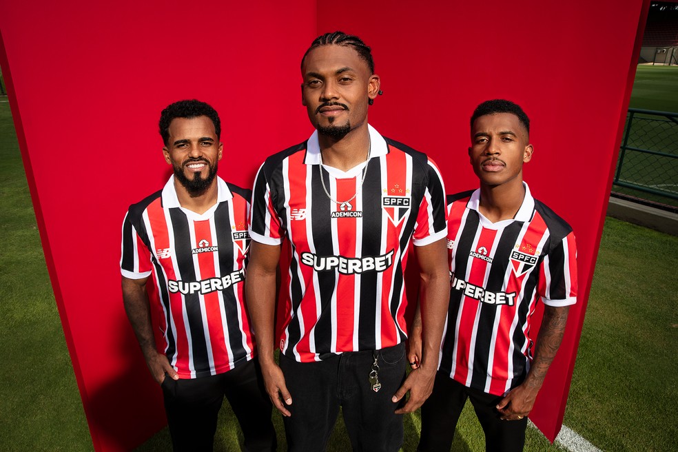 S&atilde;o Paulo lan&ccedil;a uniforme 2 para a temporada 2026; veja fotos e valores | Ge