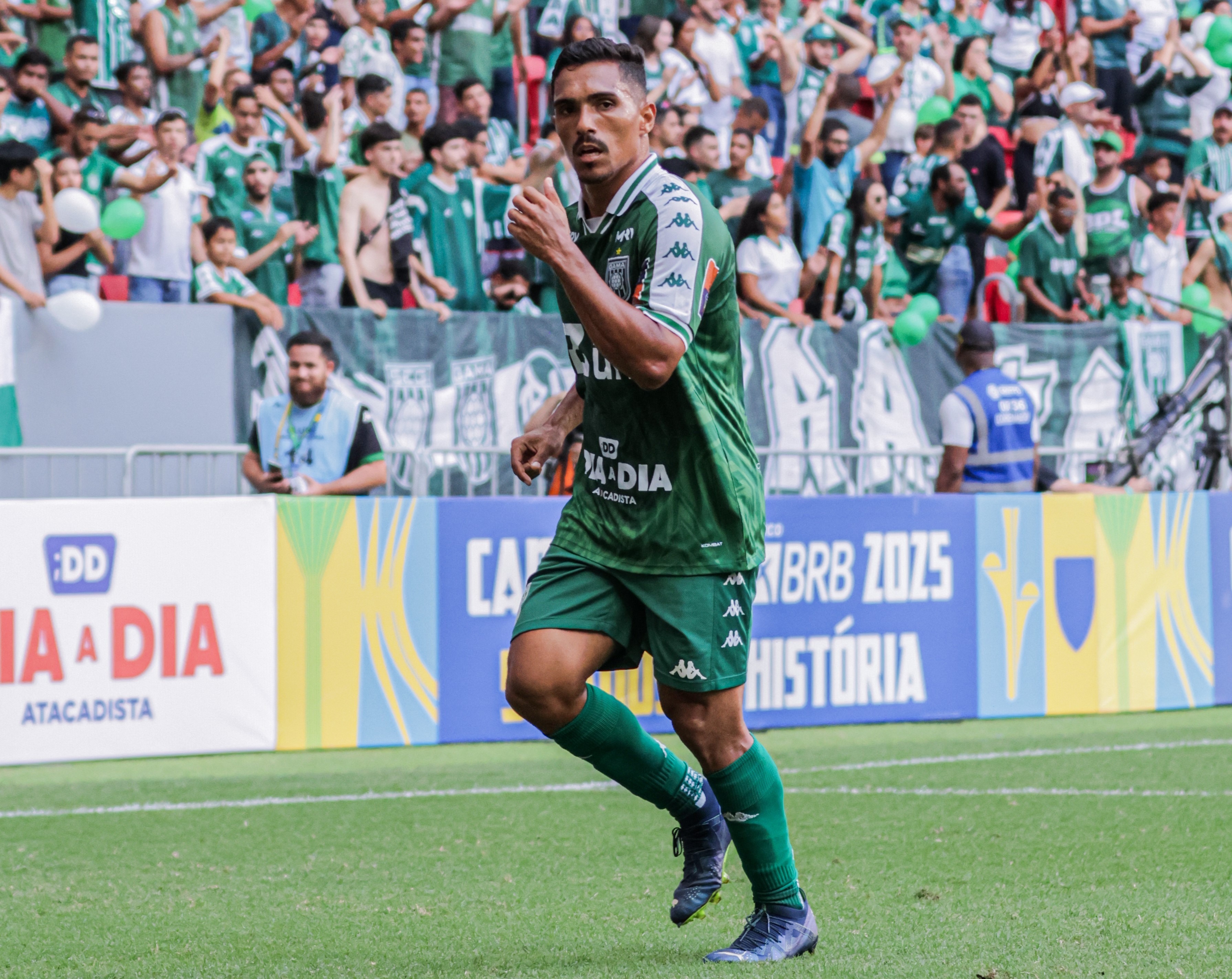 santa-cruz-anuncia-meia-willian-j-nior-ex-gama-ge