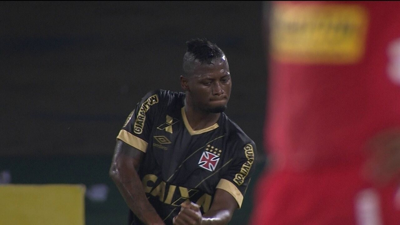 Clube da Guatemala anuncia a contratação de Riascos, ex-Vasco e ...