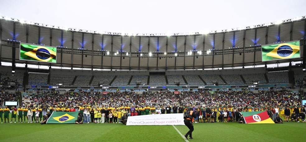 Futebol Solidário no Maracanã — Foto: André Durão