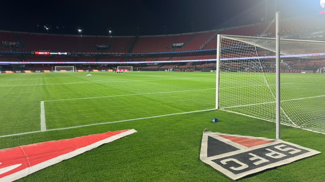 São Paulo x Vitória: onde assistir ao vivo, horário e escalações