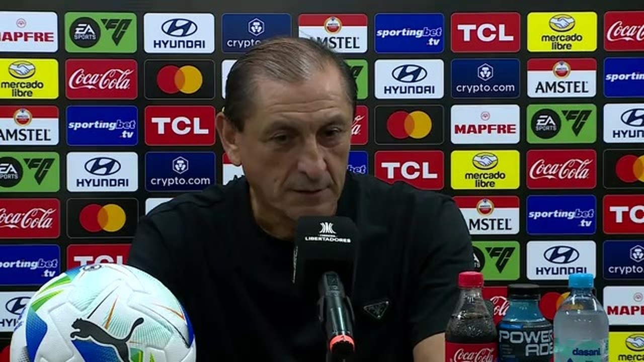 Veja a entrevista coletiva de Ramn Daz aps Barcelona-EQU 3 x 0 Corinthians