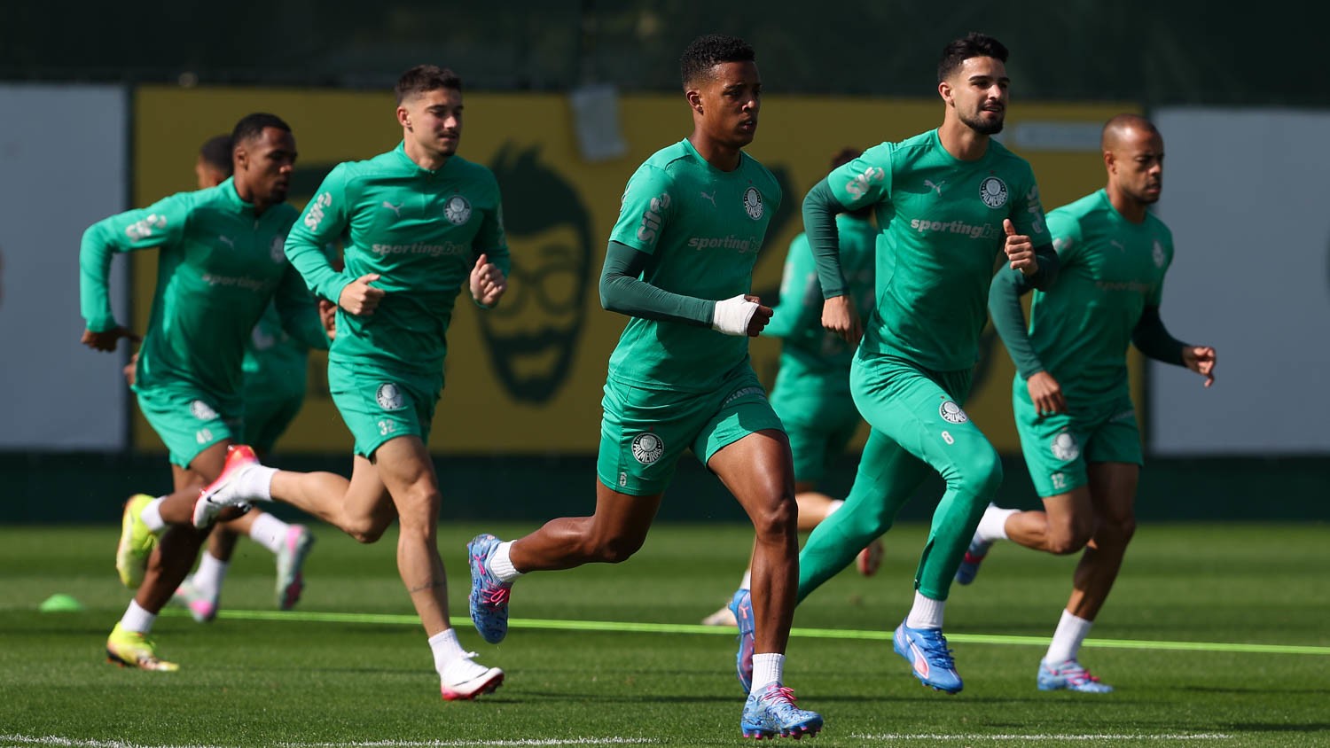 Palmeiras se reapresenta sem Ríos, liberado para exames no Benfica