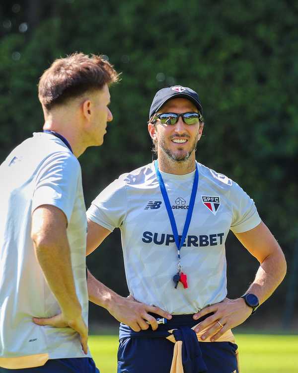 São Paulo busca bicampeonato na Copa do Brasil após esfriar crise.