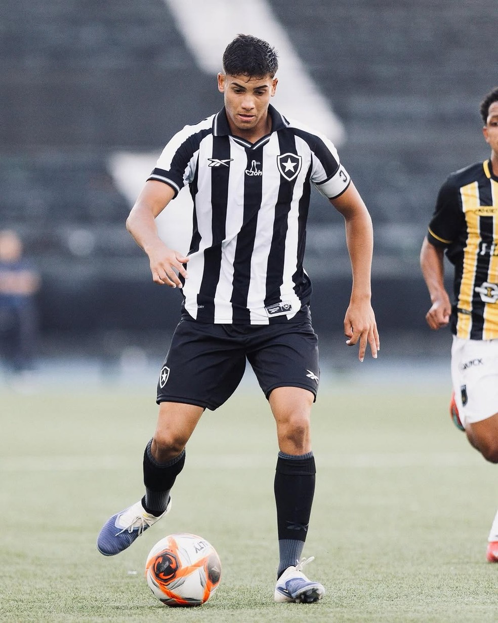 Kadu, do Botafogo — Foto: Divulgação