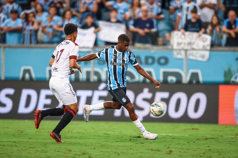 Wesley Costa na vitória do Grêmio em cima do Brasil de Pelotas, pelo Gauchão — Foto: Lucas Uebel/Grêmio FBPA
