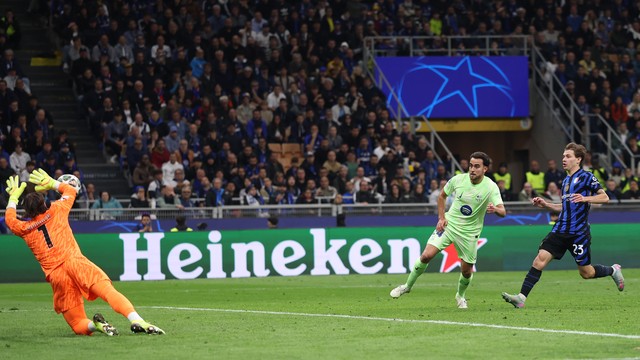 Sommer foi o cara da Inter de Milão contra o Barcelona