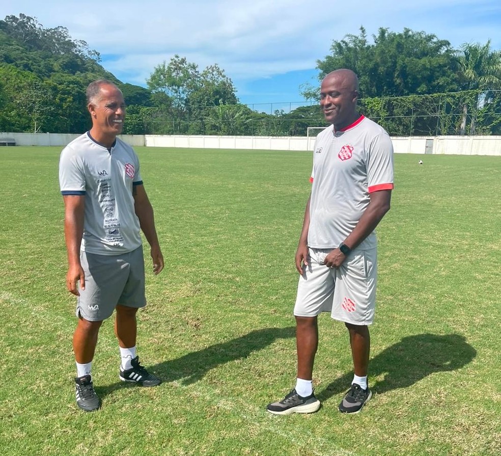 Reinaldo ao lado de Felipe Maestro no Bangu