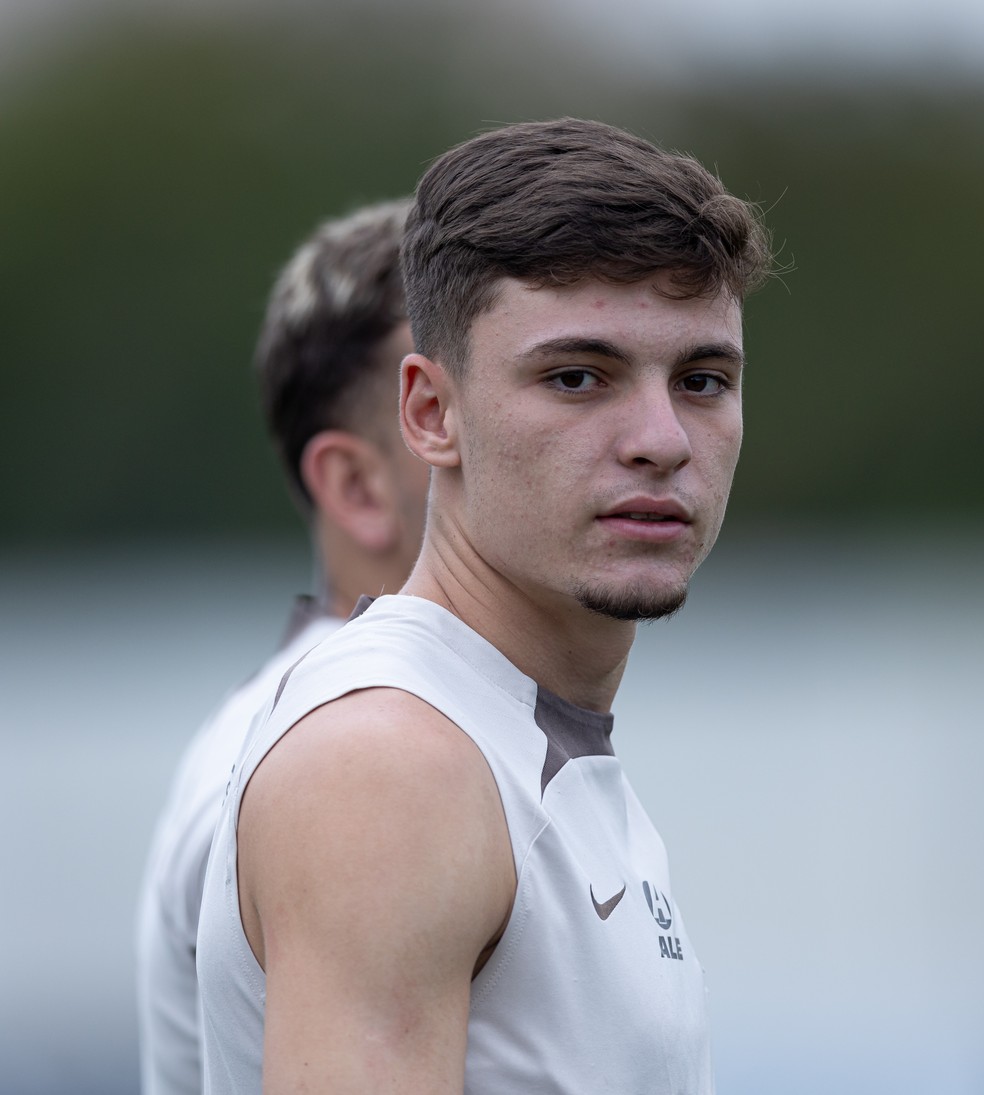 Breno Bidon, do Corinthians, foi convocado para Sul-Americano Sub-20 — Foto: Bruno Cassucci