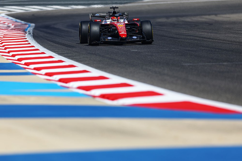 Leclerc lidera manhã de testes da F1 no Bahrein; Cadillac enfrenta problemas