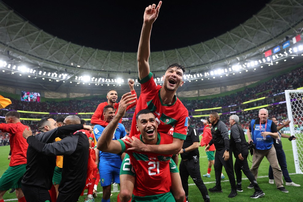 VÍDEO: os melhores momentos da vitória e classificação histórica de  Marrocos sobre Portugal na Copa