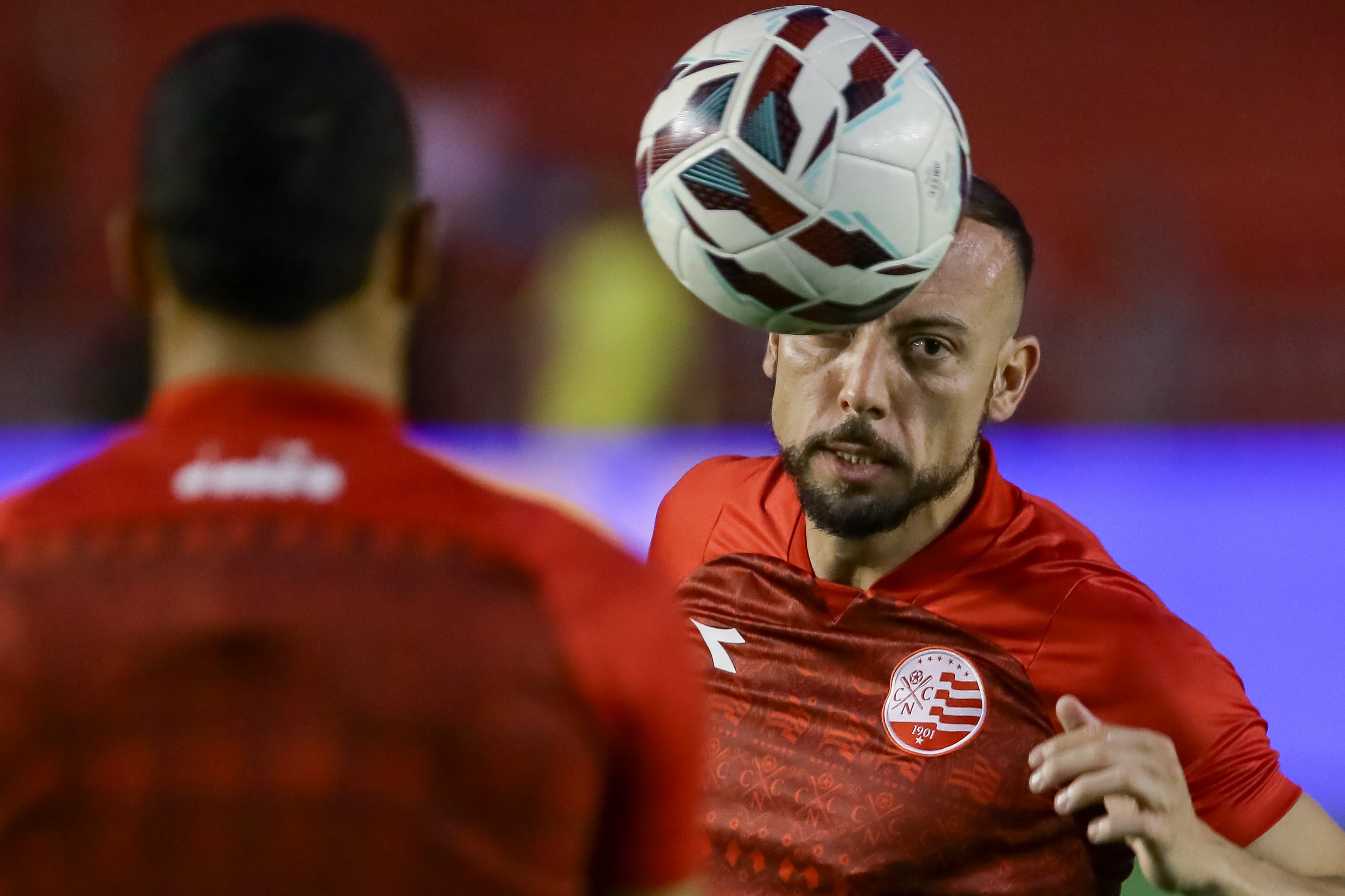 Paulo Sérgio e Juninho se contundem, e Todinho deve ser titular no Náutico