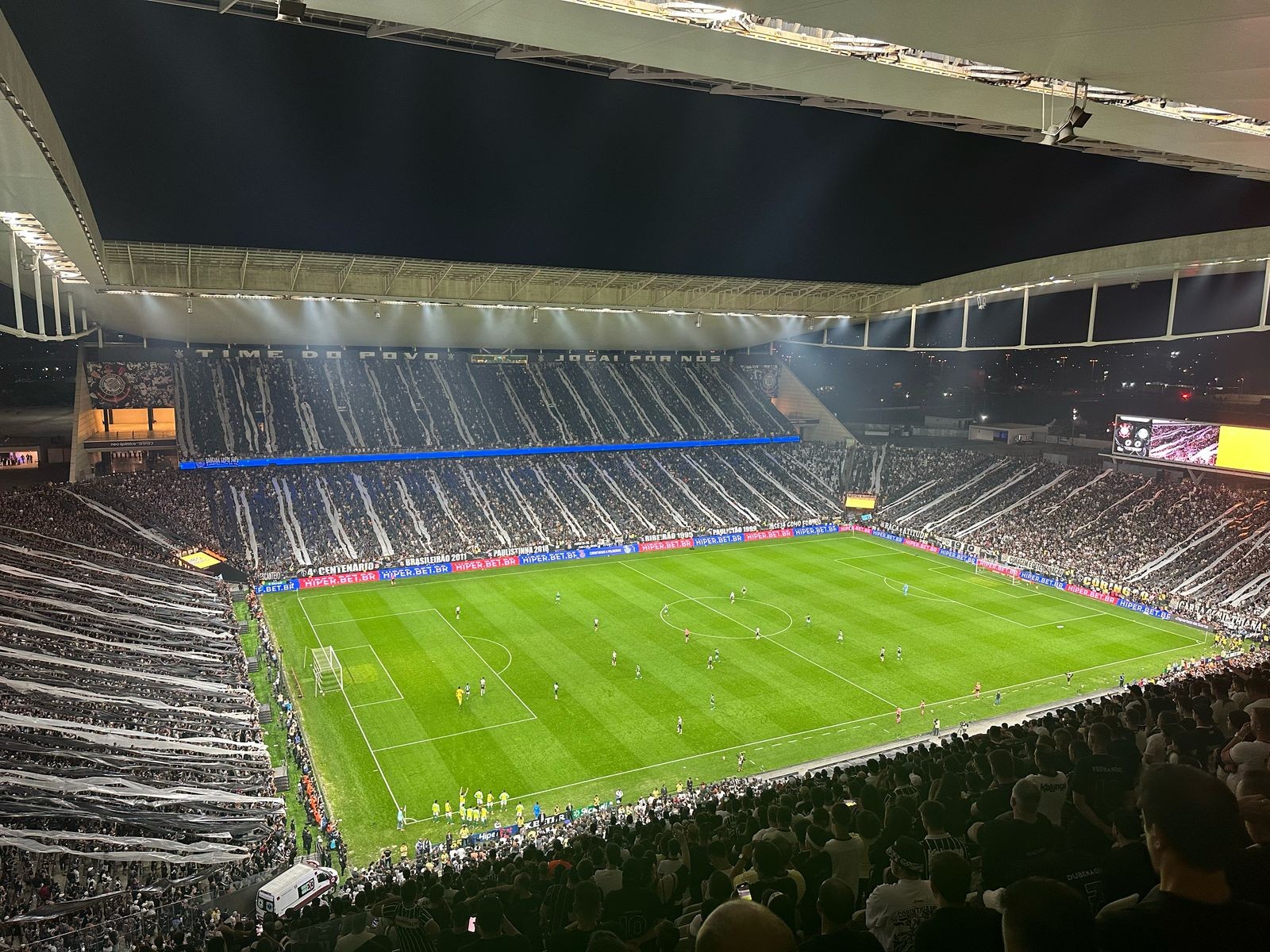 Corinthians estabelece recorde de público na final da Neo Química Arena.