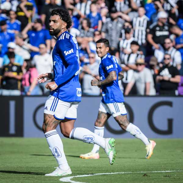 Gabigol e Dudu não marcam nos EUA e têm desempenhos distintos.