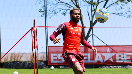 Inter admite atrasofazer jogo lotofacil internetdívida por Wesley, mas rebate dono do Cruzeiro - Foto: (Ricardo Duarte/Inter)