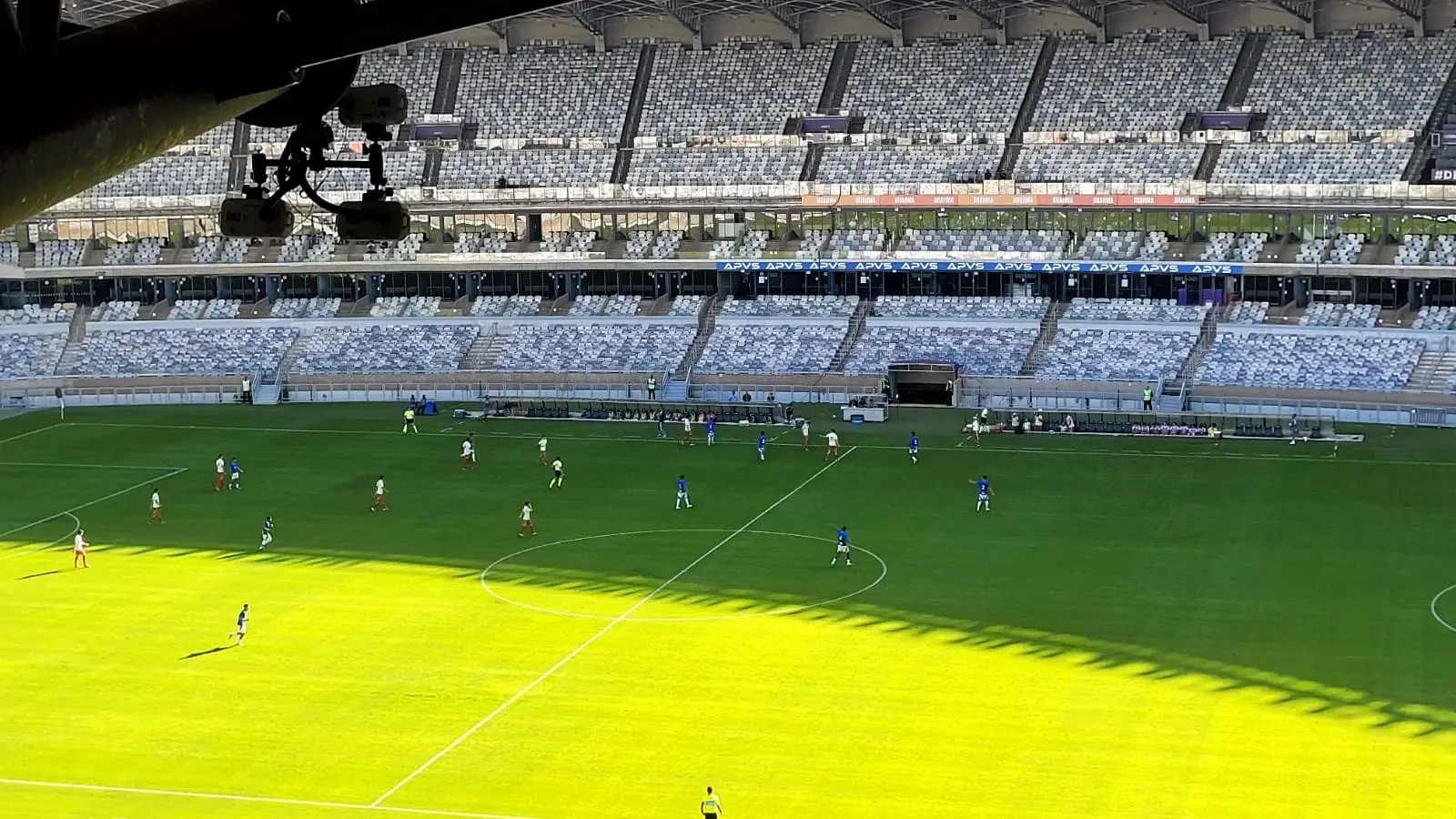 Mineirão se torna primeiro estádio do Brasil a operar impedimento semiautomático em jogo oficial