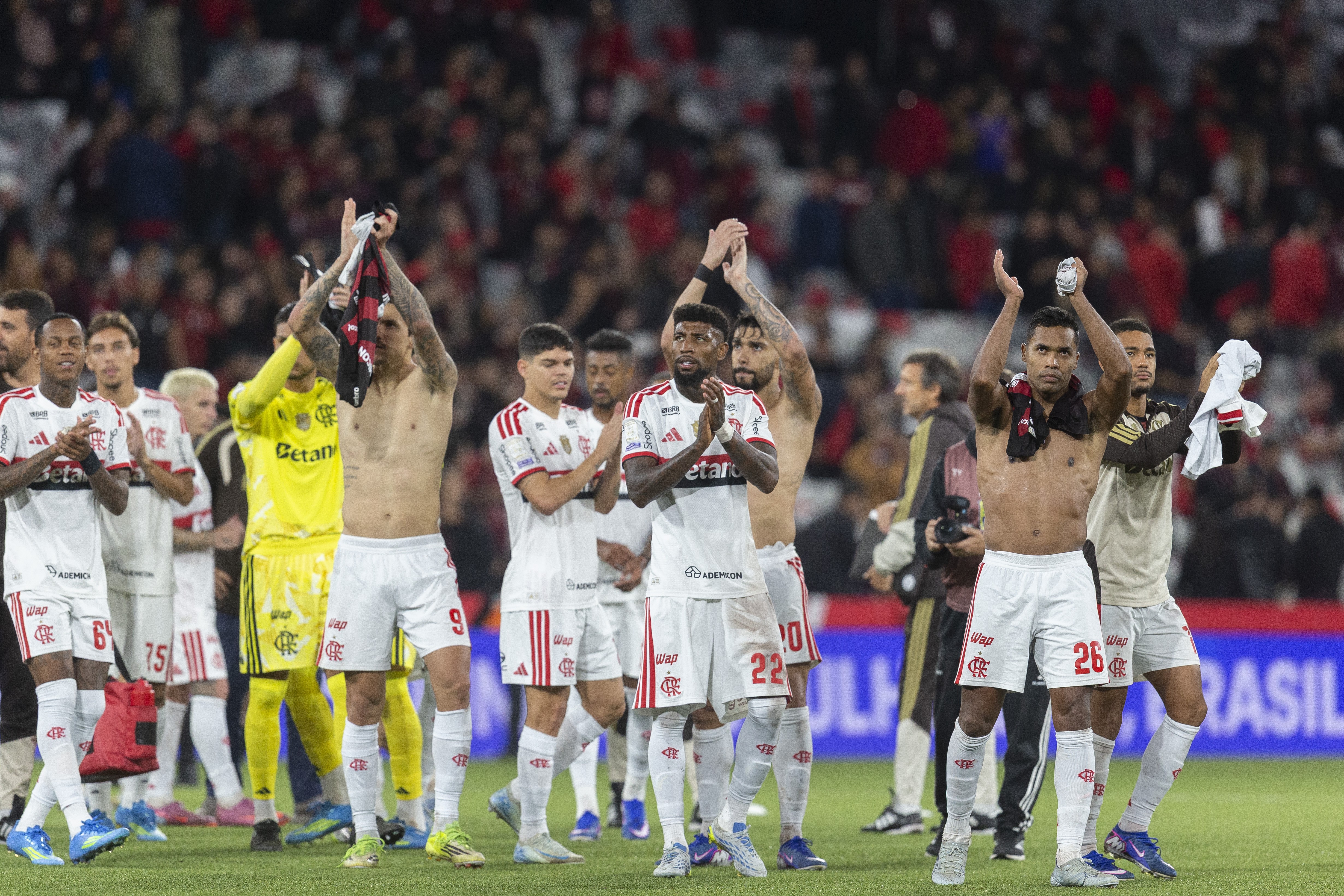Análise: Flamengo sobrevive a frango e mantém caça ao Palmeiras | Ge