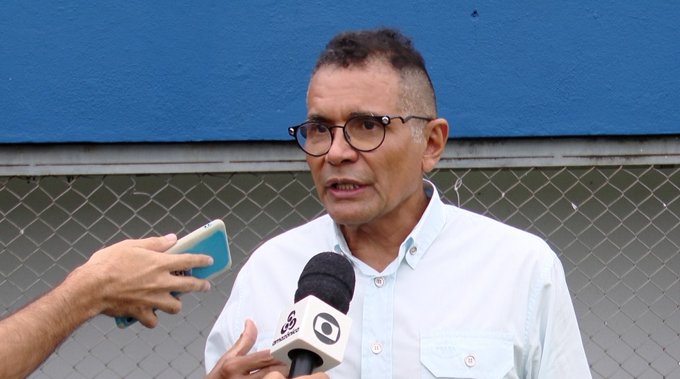 Bosco, treinador e presidente do 3B, conseguiu retirar a equipe da zona de rebaixamento da Serie A1. &mdash; Foto: Larry Wilcox/ Rede Amaz&ocirc;nica