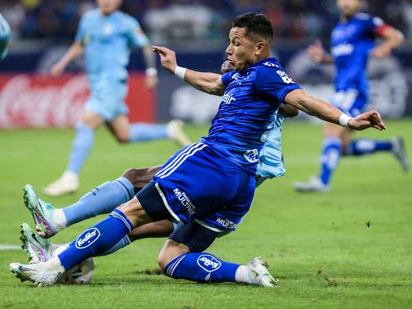 Marlon retorna e Cássio é relacionado em escalação do Cruzeiro