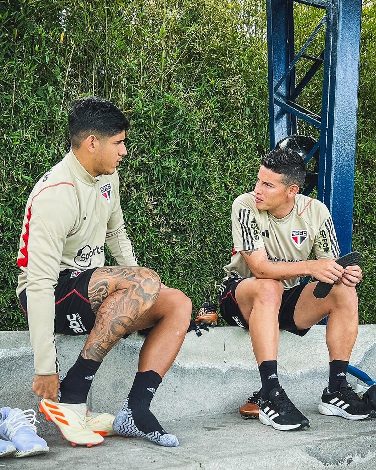 Escalação: São Paulo encerra preparação e terá mudança no meio de campo para pegar a LDU