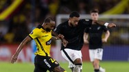 Anlise: Corinthians erra das estratgias  execuo e  engolido pelo Barcelona de Guayaquil