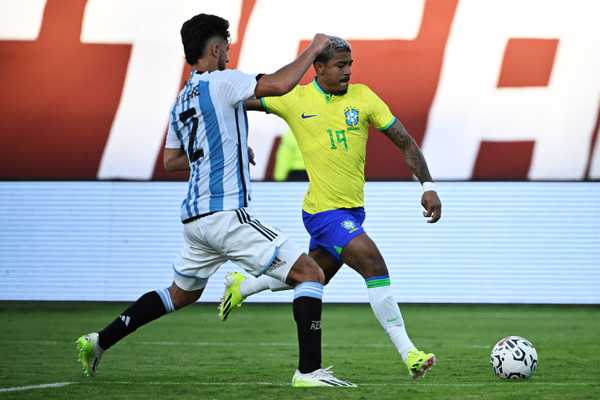 Tras la derrota de Brasil, Felipe Melo critica a Ramón por bloquear a John Kennedy del Fluminense: «Estás bromeando» |  fluminense