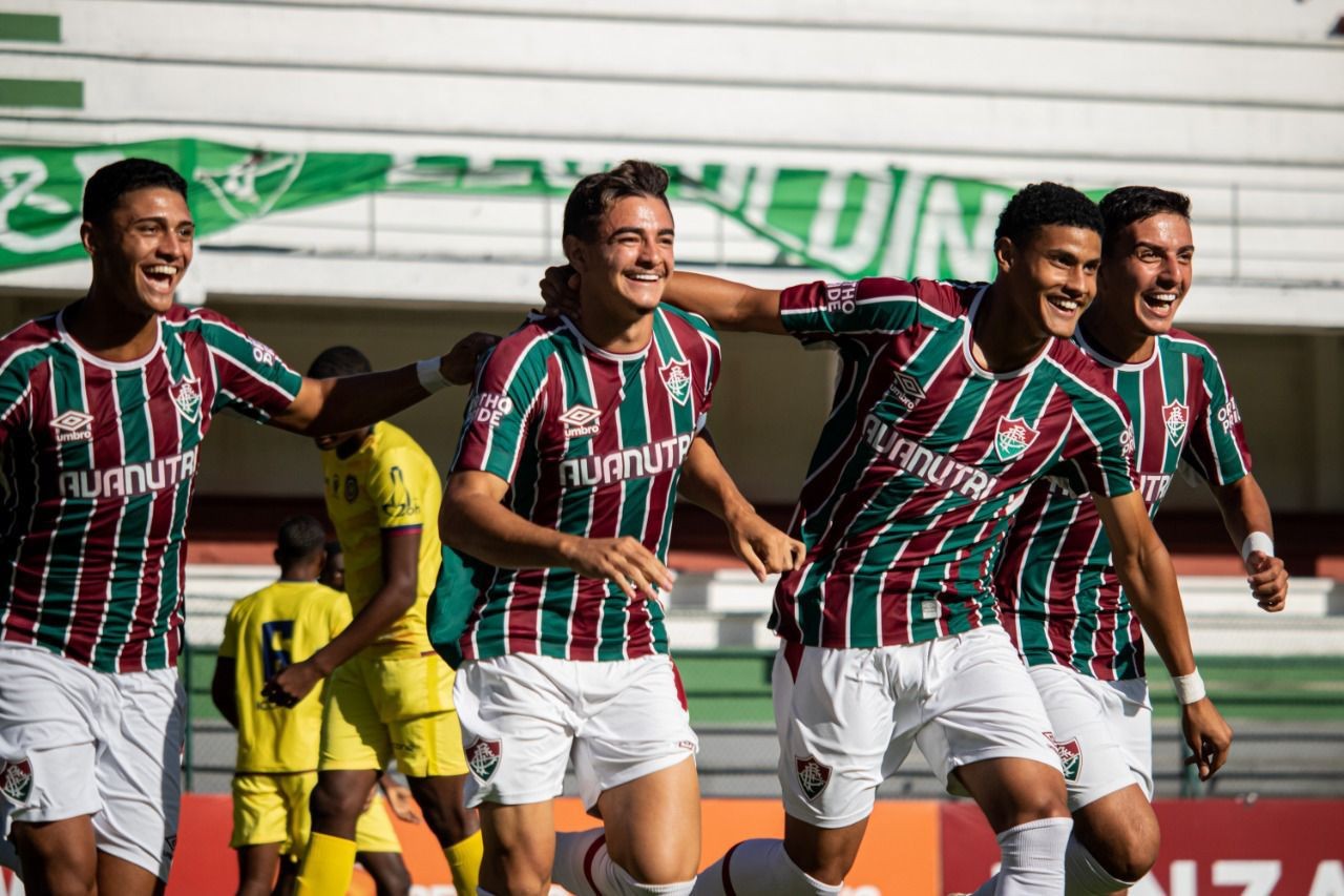 Com a melhor defesa, Fluminense pega Madureira na semi do Carioca Sub ...