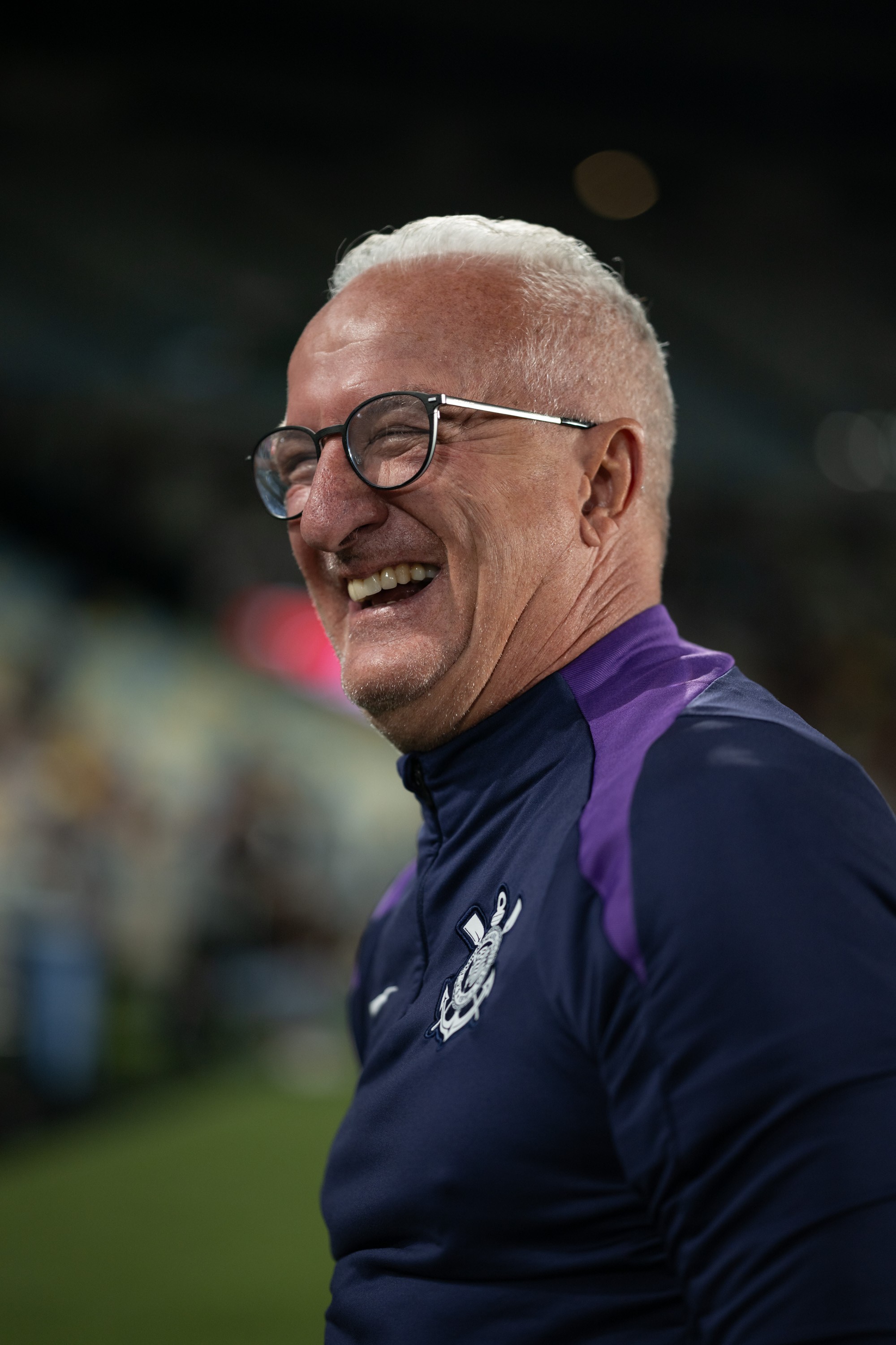 Análise: remendado, Corinthians se apoia em defesa forte para vencer e muda de briga no Brasileirão