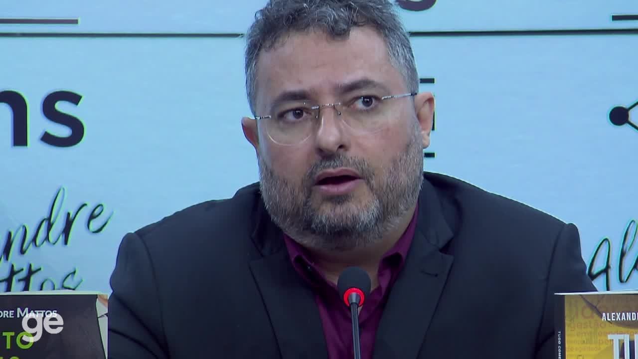 Dirigente do Athletico, Alexandre Mattos chama manipulação no futebol de 'praga'