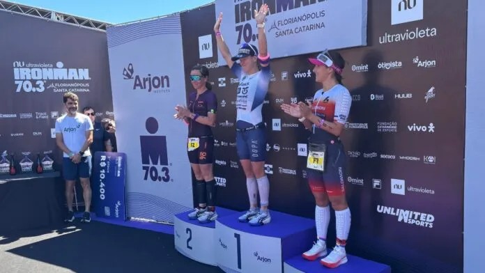 Djenyfer Arnold é campeã do Ironman 70.3 de Florianópolis