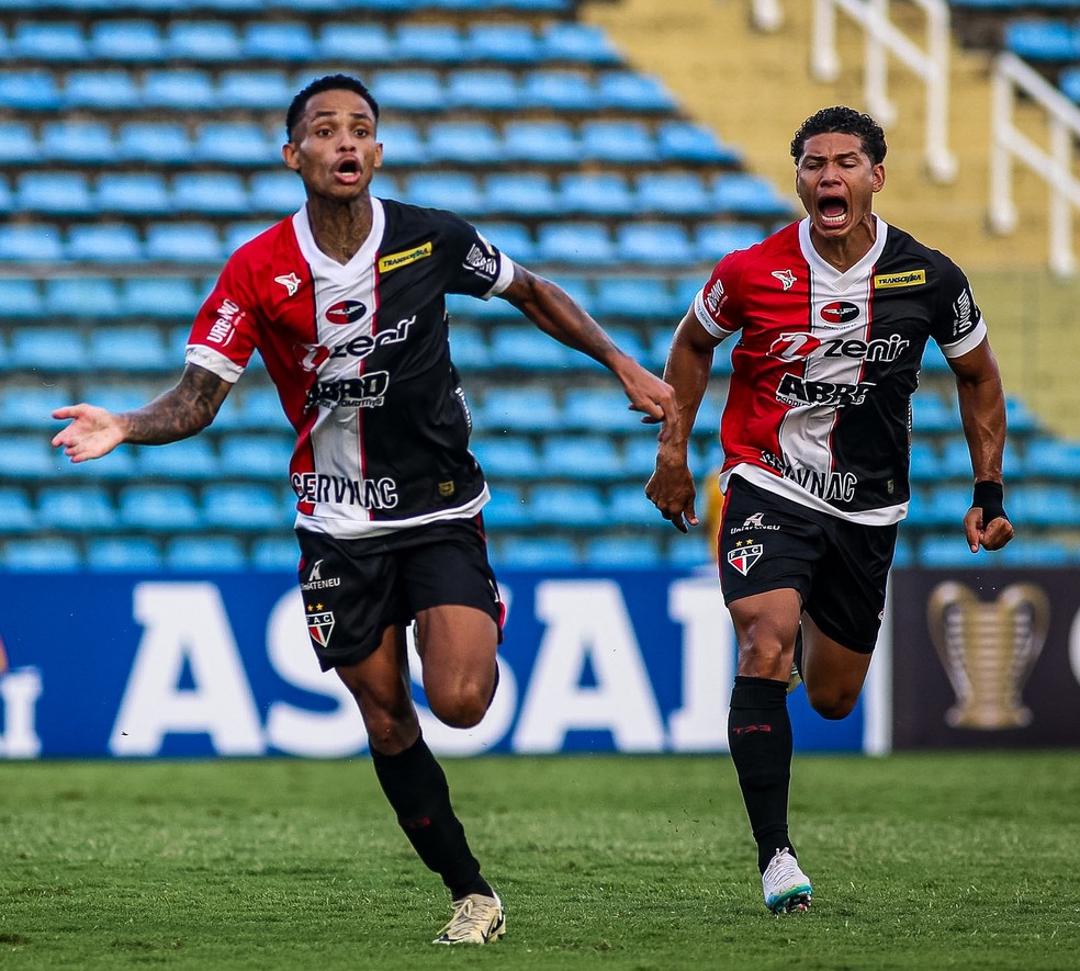 Ferroviário vence Treze e garante vaga na fase de grupos da Copa do Nordeste — Foto: Lenilson Santos/Ferroviário A.C.