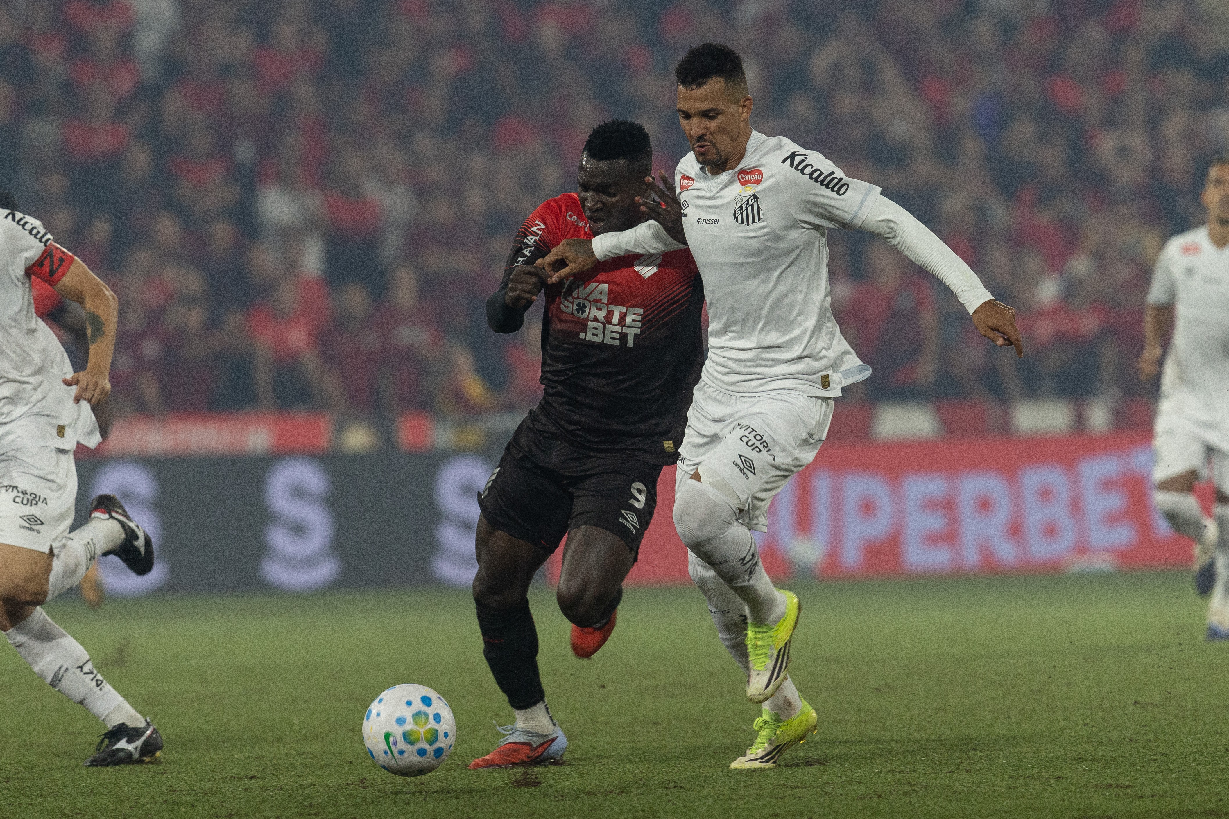 Há cerca de uma semana no elenco do Remo, Zé Ivaldo é regularizado no BID