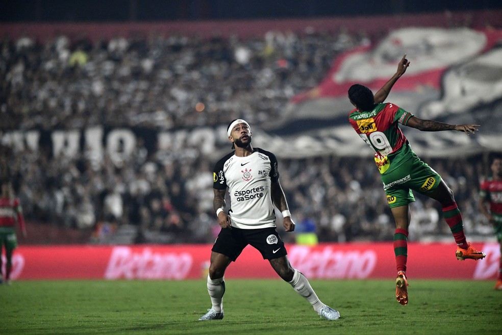 Memphis em Portuguesa x Corinthians — Foto: Marcos Ribolli