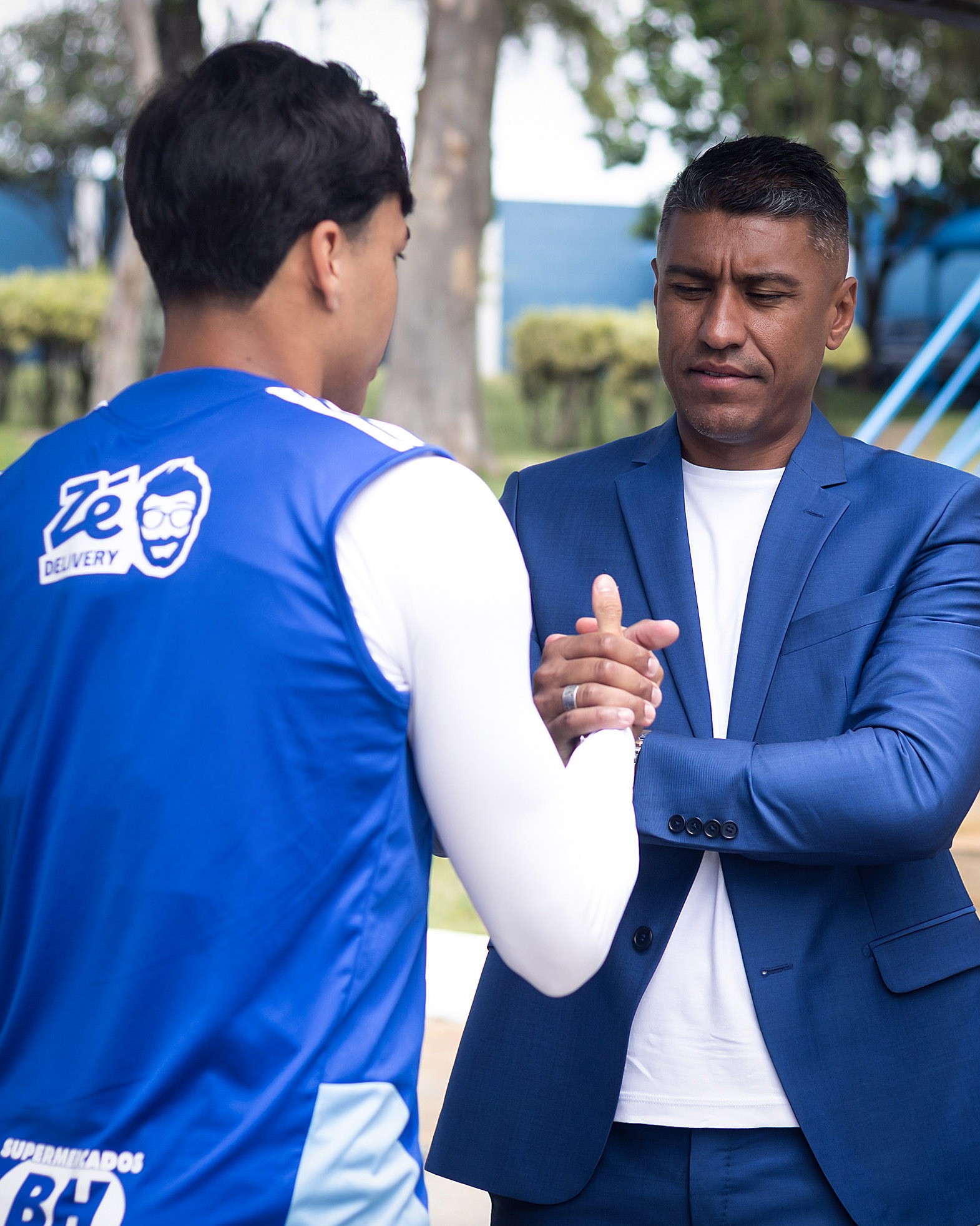 Como foi primeiro mergulho de Paulinho nos bastidores do Cruzeiro e os próximos passos