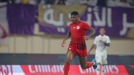 Capixaba Álvaro Oliveira marca contra Al Ain, clube que disputará o Mundial de Clubes