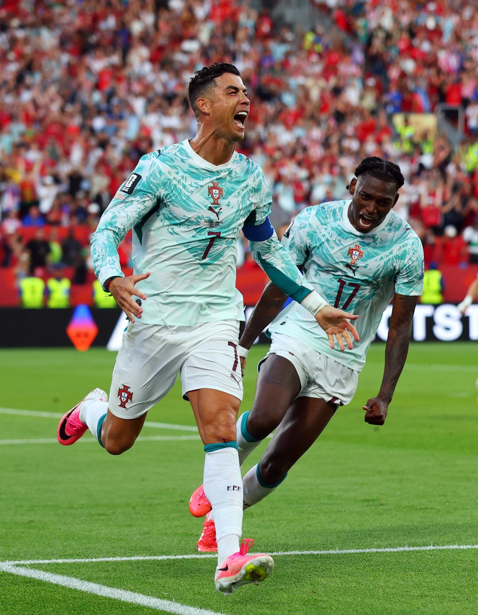 Portugal comemora classificação contra Croácia