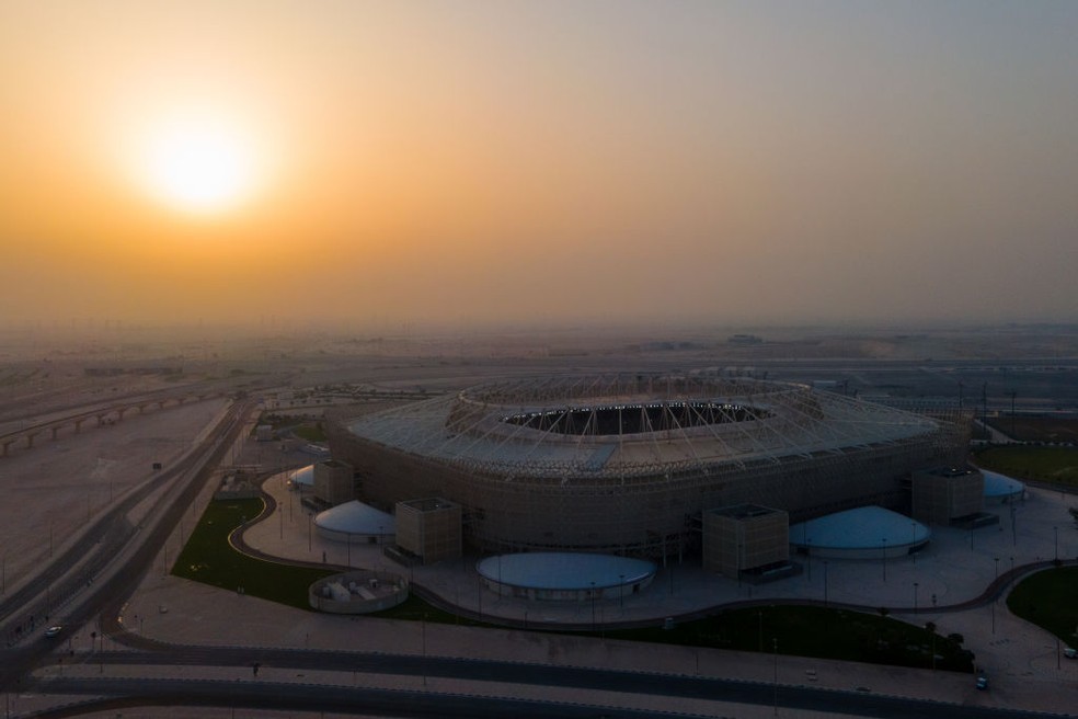 Vista area do estdio Ahmad Bin Ali, um dos palcos da Copa do Mundo de 2022  Foto: Getty Images