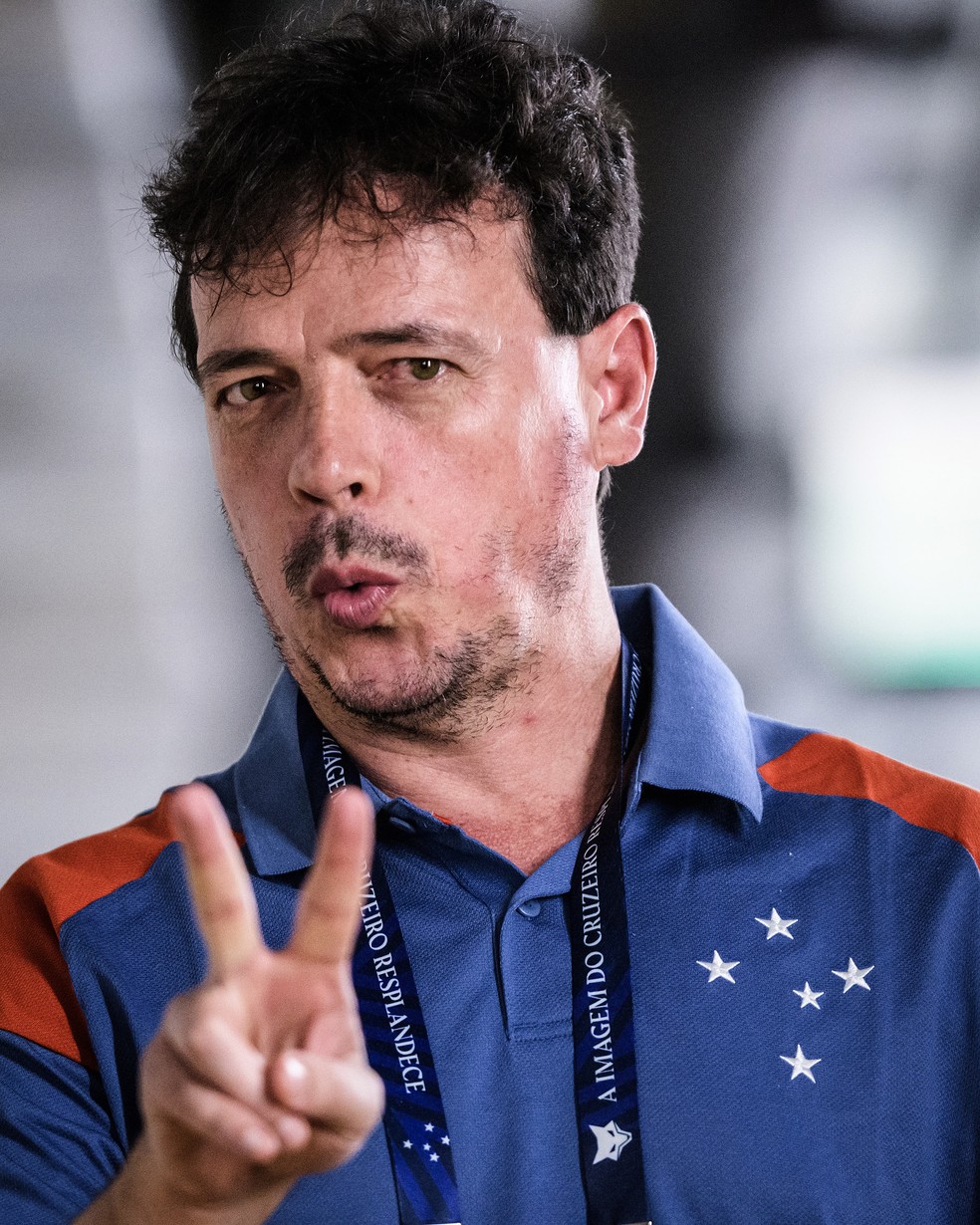 Fernando Diniz em estreia pelo Cruzeiro — Foto: Gustavo Aleixo/Cruzeiro