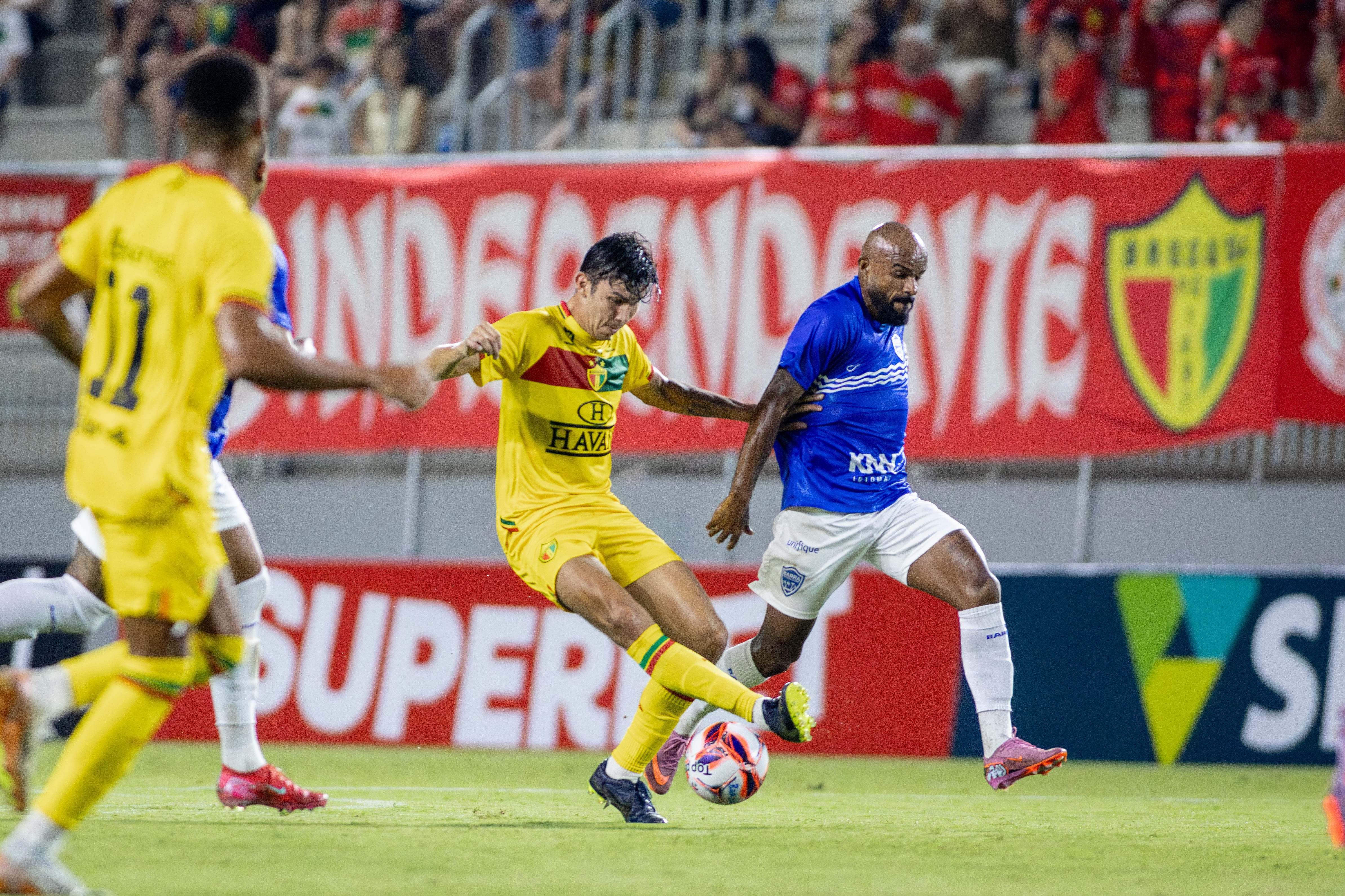 Barra e Brusque entram em campo pela Série C com tabu histórico em jogo