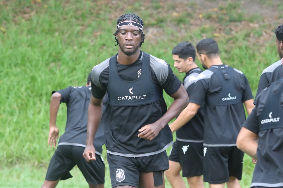 Darlan em atuação — contratos vigentes