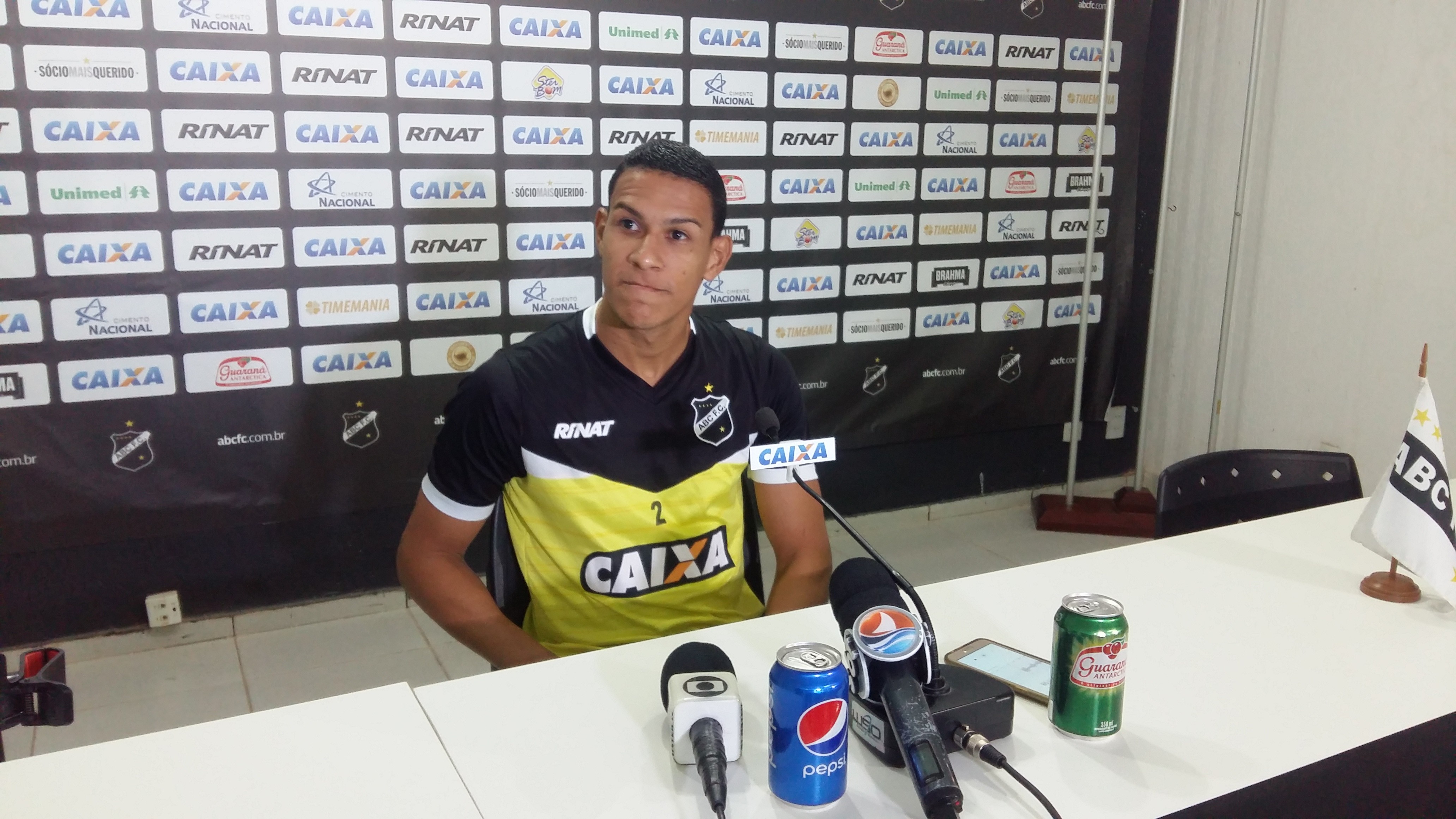 GloboEsporte.com > Futebol > Palmeiras - NOTÍCIAS - Roque Júnior faz  trabalho especial em Atibaia para melhorar o entrosamento