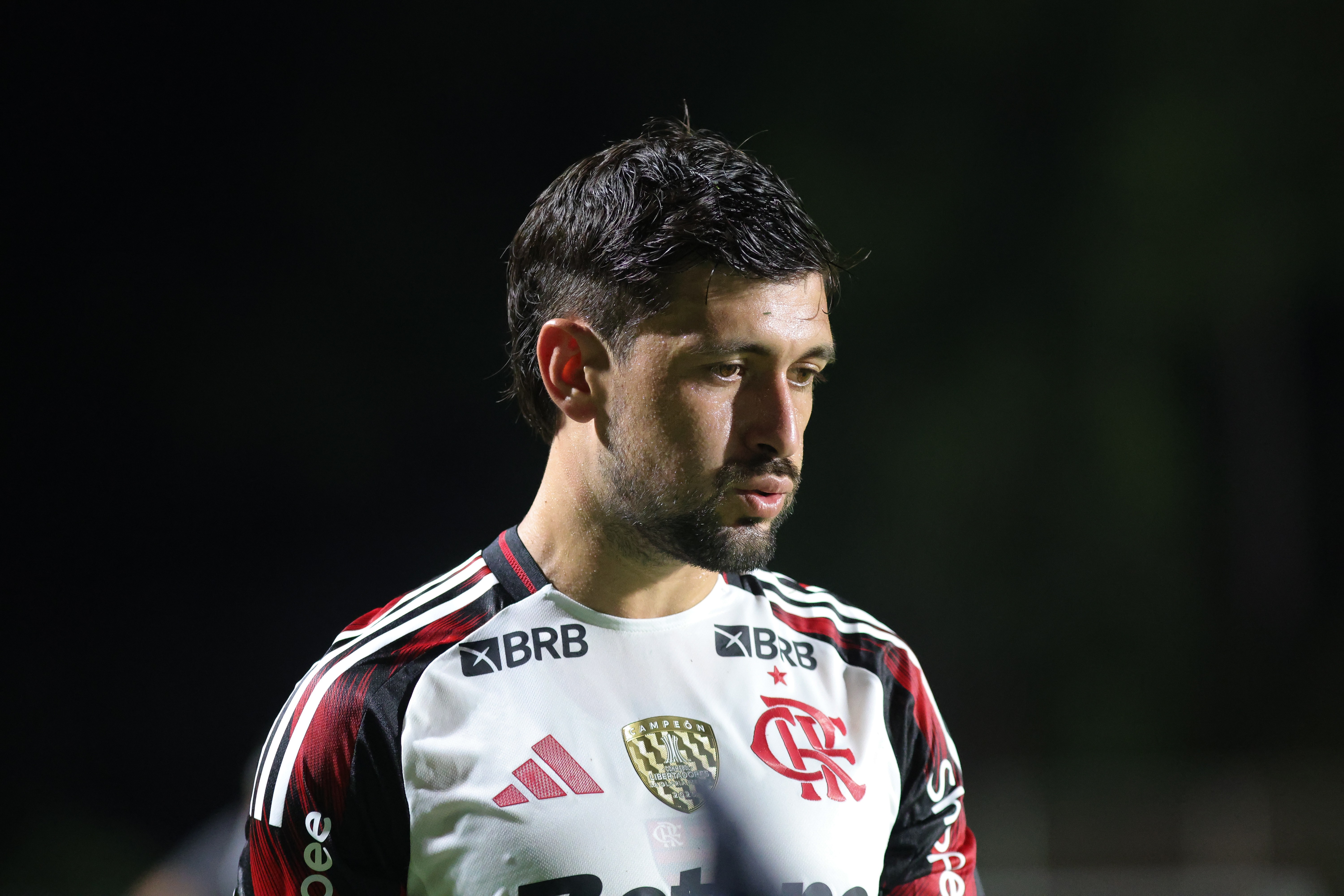Criticas após vitoría? Flamengo conquista sua primeira vitória no Brasileirão mas não tem bom desempenho!