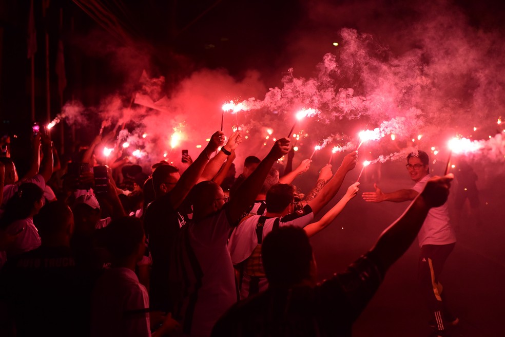 Festa da torcida do Atlético-MG, em Vitória — Foto: Vitor Jubini/A Gazeta