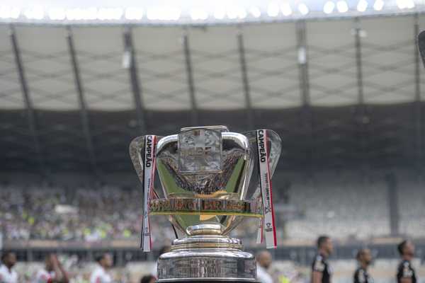 Decisão da Copa do Brasil: Atlético-MG enfrenta o Flamengo em jogo decisivo.